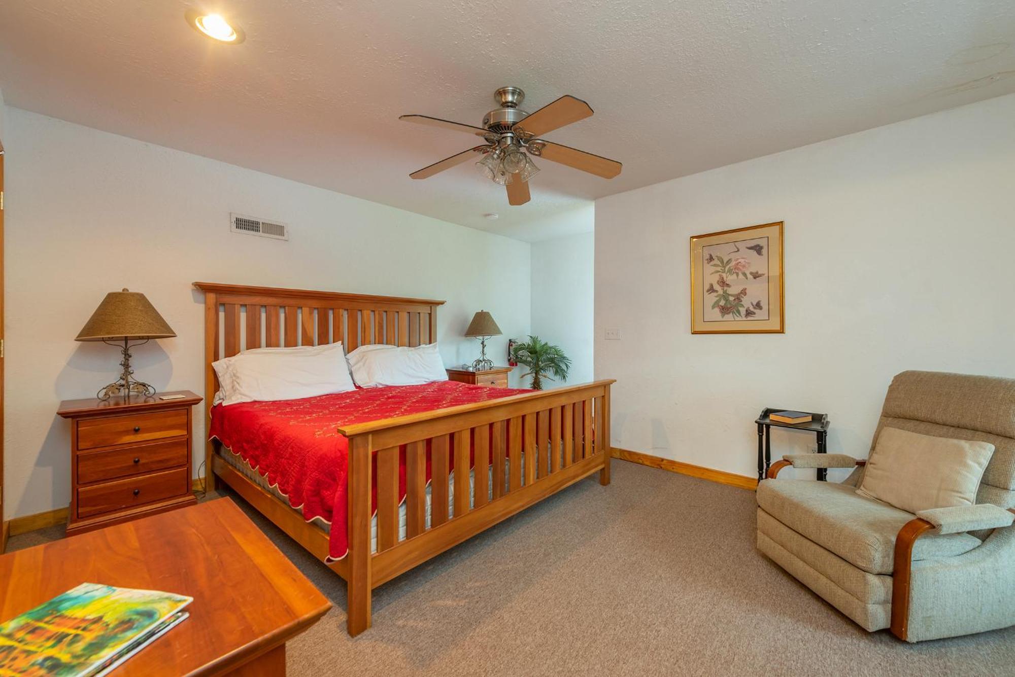 Engadine Inn And Cabins Candler Екстер'єр фото
